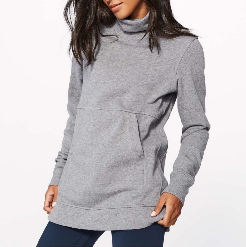 lululemon athletica Gray Turtleneck Pullover Sweatshirt